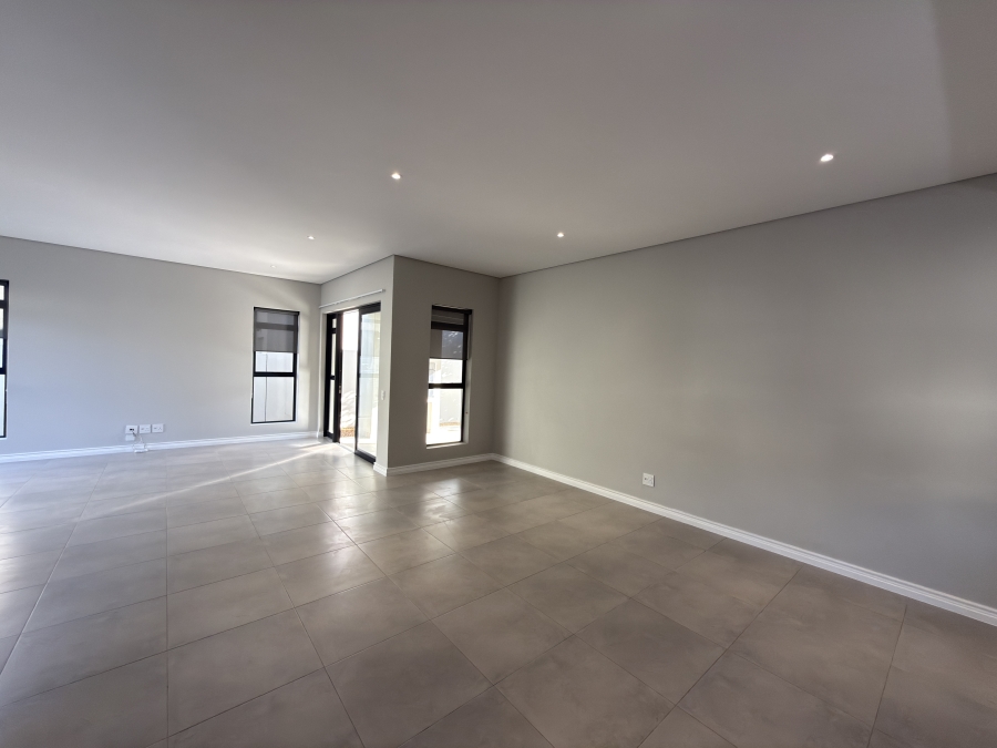 3 Bedroom Property for Sale in Groot Phesantekraal Estate Western Cape